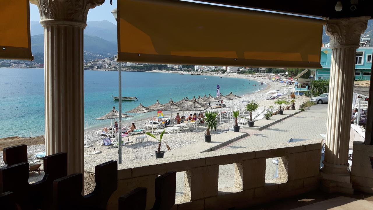 Castle Hotel Himare Exterior photo